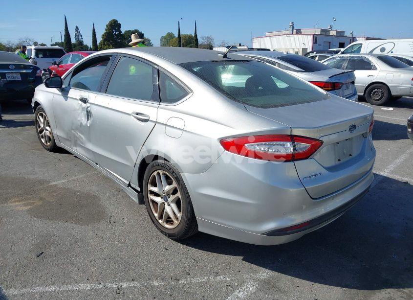 Photo 3 of 2016 Ford Fusion SE (VIN 3FA6P0H75GR225277)