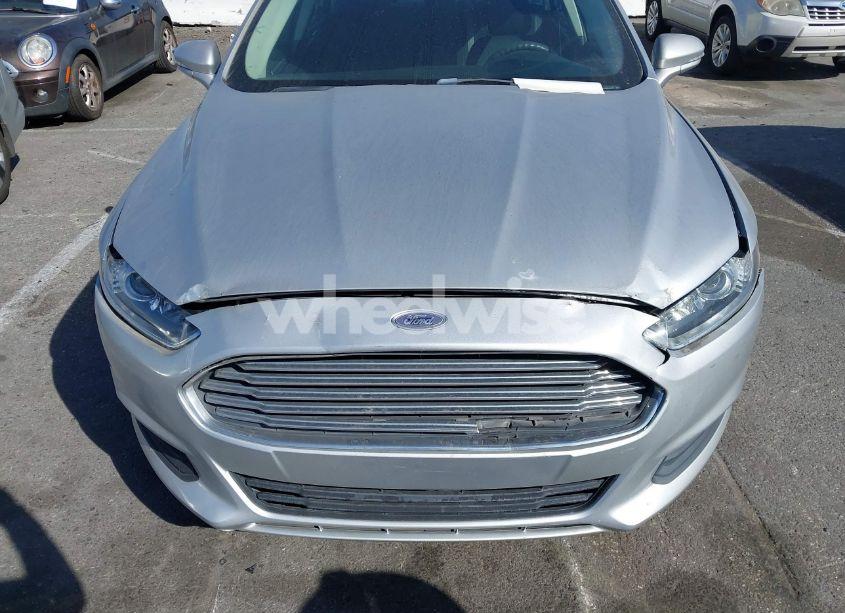 Photo 6 of 2016 Ford Fusion SE (VIN 3FA6P0H75GR225277)