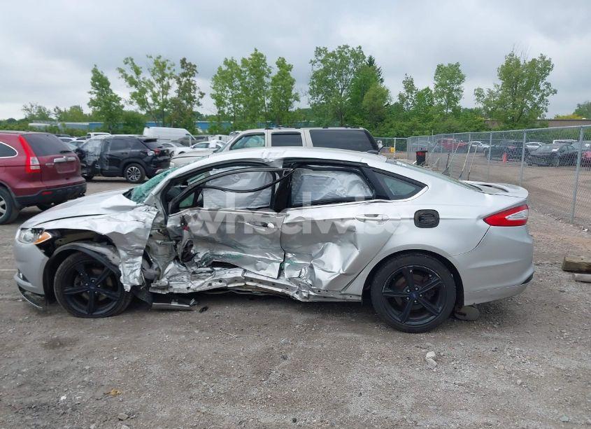Photo 14 of 2016 Ford Fusion SE (VIN 3FA6P0H75GR242726)