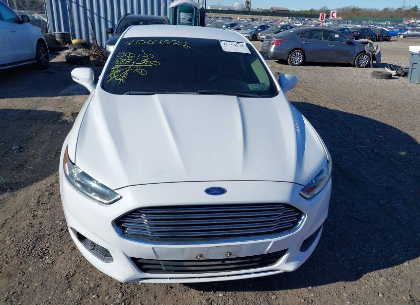 Photo 12 of 2016 Ford Fusion SE (VIN 3FA6P0H75GR272602)
