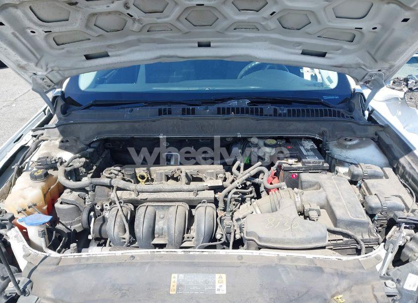 Photo 10 of 2016 Ford Fusion SE (VIN 3FA6P0H75GR284362)