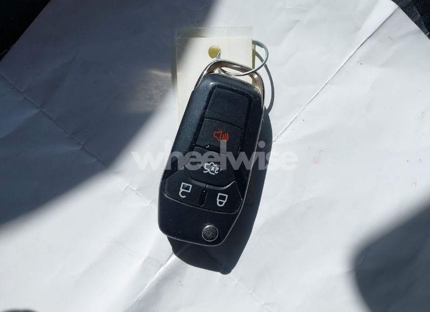 Photo 11 of 2016 Ford Fusion SE (VIN 3FA6P0H75GR284362)