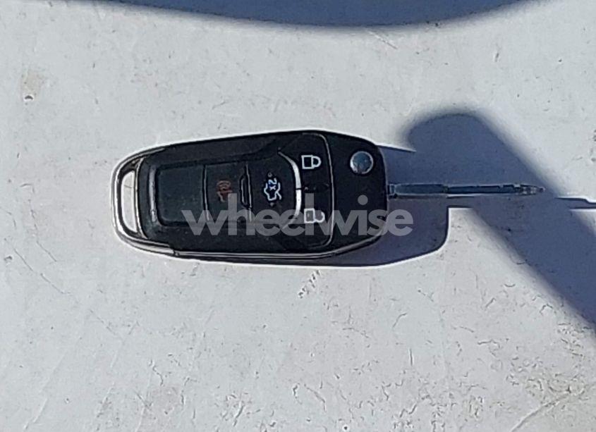 Photo 11 of 2016 Ford Fusion SE (VIN 3FA6P0H75GR305159)