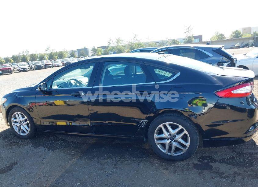 Photo 14 of 2016 Ford Fusion SE (VIN 3FA6P0H75GR305159)