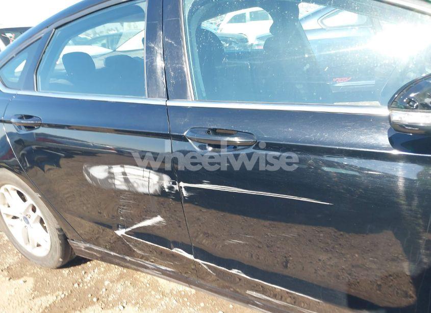 Photo 6 of 2016 Ford Fusion SE (VIN 3FA6P0H75GR305159)