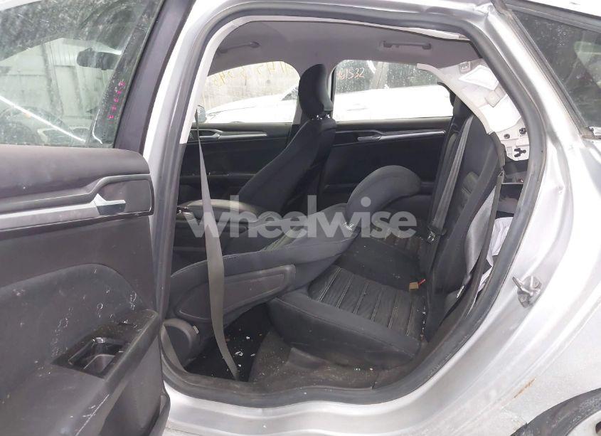 Photo 8 of 2016 Ford Fusion SE (VIN 3FA6P0H75GR315139)