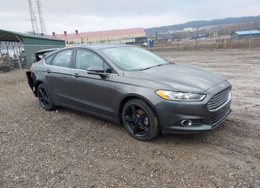 2016 Ford Fusion SE (VIN 3FA6P0H75GR336752) main photo