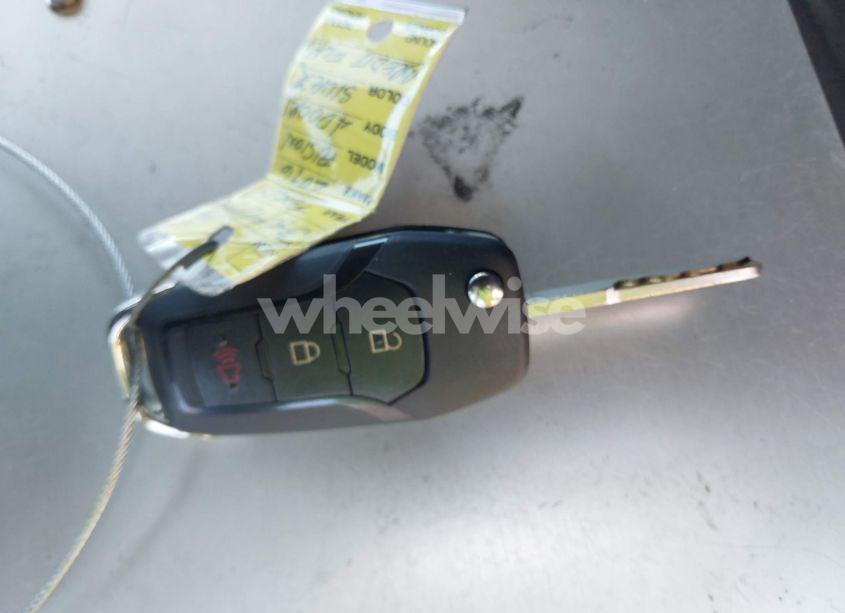 Photo 11 of 2016 Ford Fusion SE (VIN 3FA6P0H75GR343989)