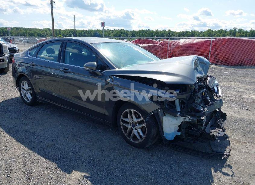 2016 Ford Fusion SE (VIN 3FA6P0H75GR345693) main photo