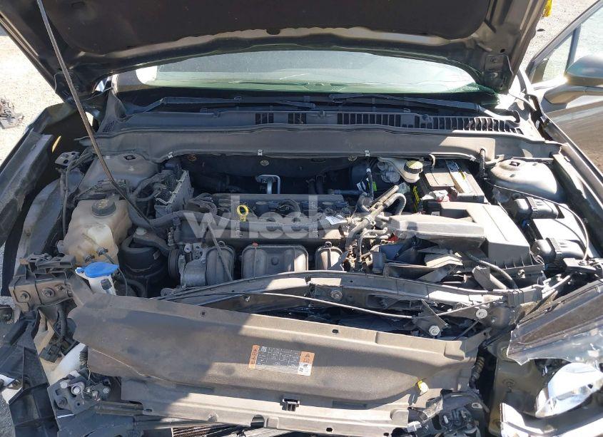 Photo 10 of 2016 Ford Fusion SE (VIN 3FA6P0H75GR345693)