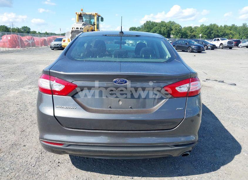 Photo 16 of 2016 Ford Fusion SE (VIN 3FA6P0H75GR345693)