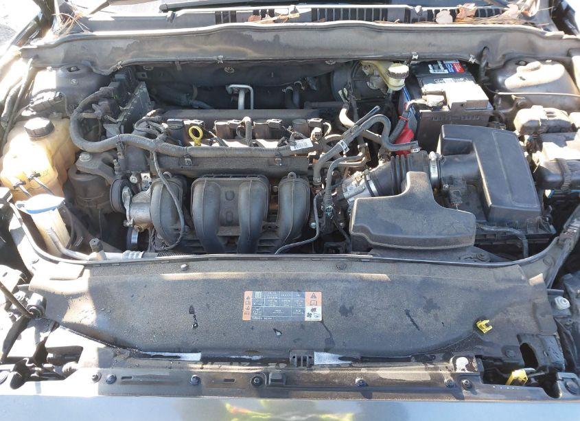 Photo 10 of 2016 Ford Fusion SE (VIN 3FA6P0H75GR358413)