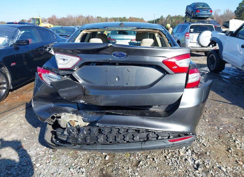 Photo 16 of 2016 Ford Fusion SE (VIN 3FA6P0H75GR358413)