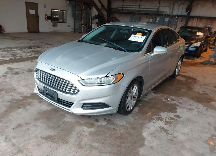 Photo 2 of 2016 Ford Fusion SE (VIN 3FA6P0H75GR359965)