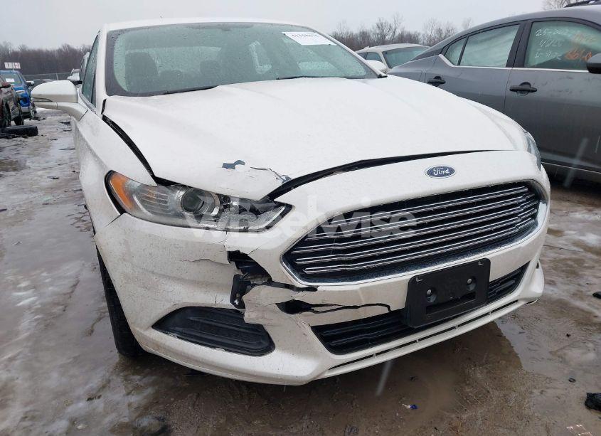 2016 Ford Fusion SE (VIN 3FA6P0H75GR379231) main photo