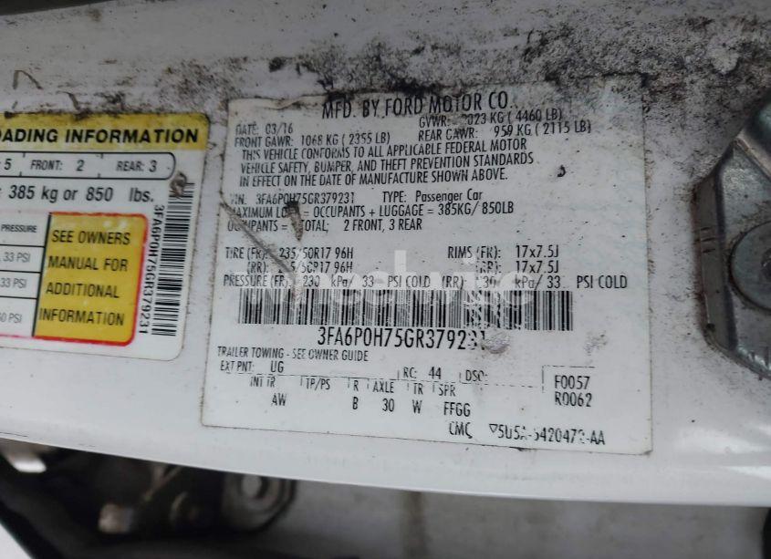 Photo 9 of 2016 Ford Fusion SE (VIN 3FA6P0H75GR379231)