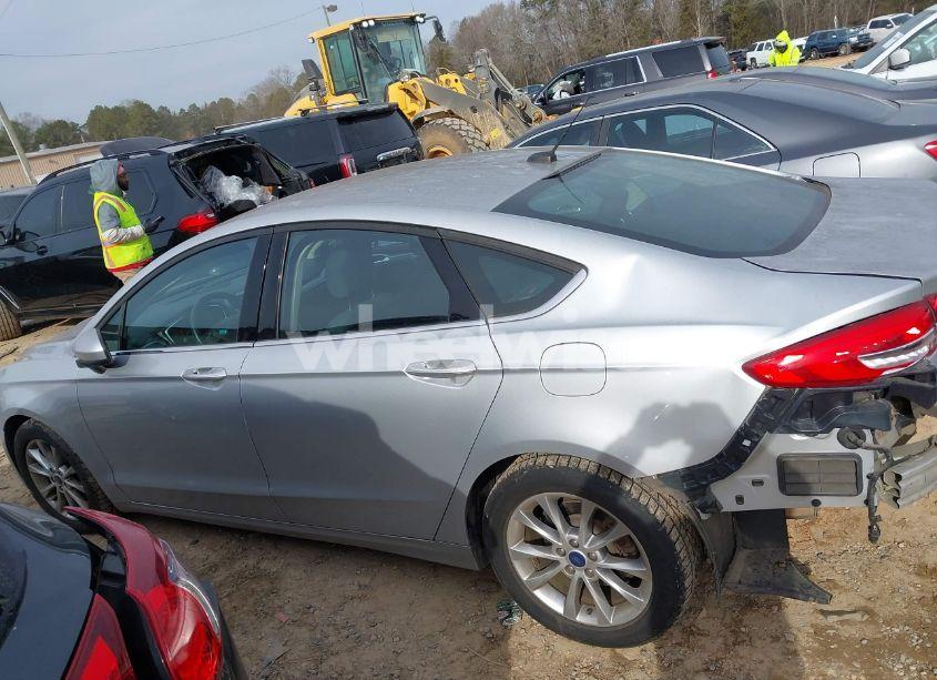 Photo 14 of 2017 Ford Fusion SE (VIN 3FA6P0H75HR107621)