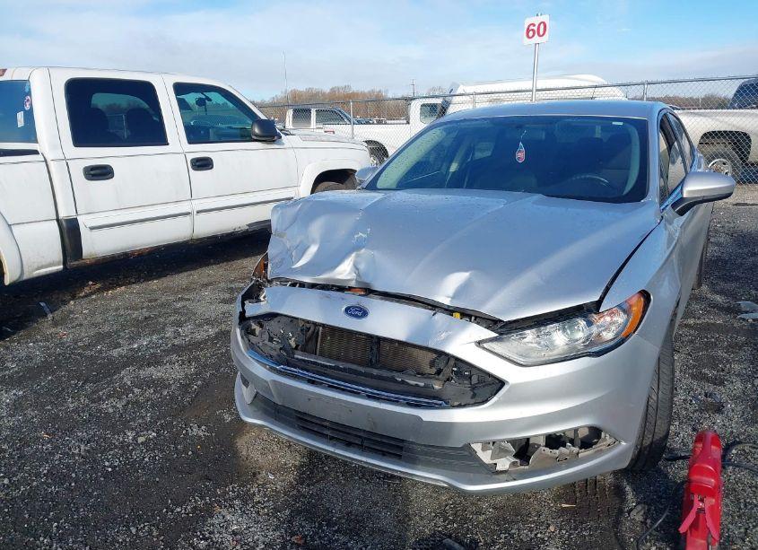 Photo 6 of 2017 Ford Fusion SE (VIN 3FA6P0H75HR150453)