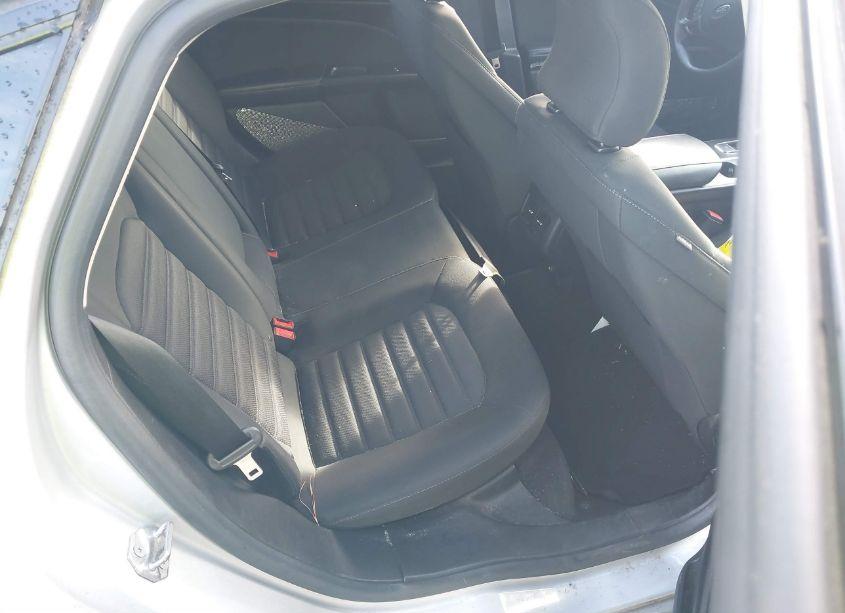 Photo 8 of 2017 Ford Fusion SE (VIN 3FA6P0H75HR150453)