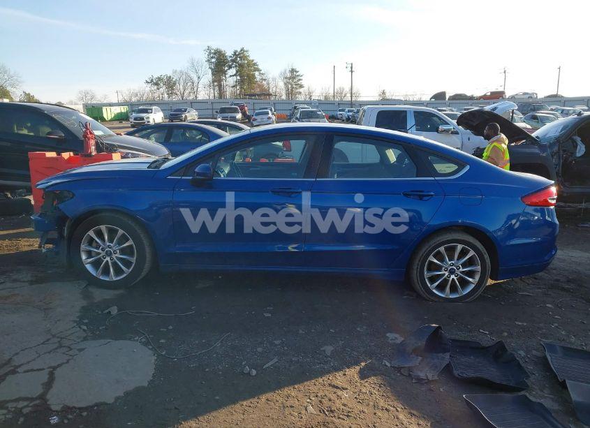 Photo 15 of 2017 Ford Fusion SE (VIN 3FA6P0H75HR258295)