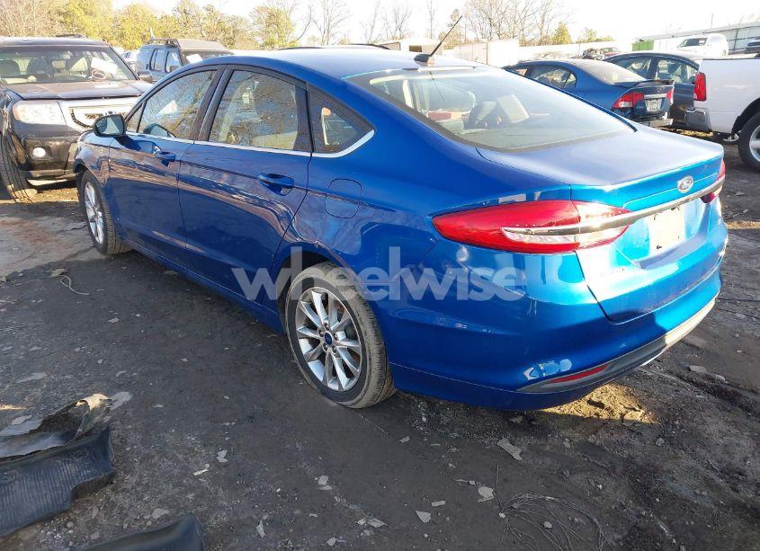 Photo 3 of 2017 Ford Fusion SE (VIN 3FA6P0H75HR258295)