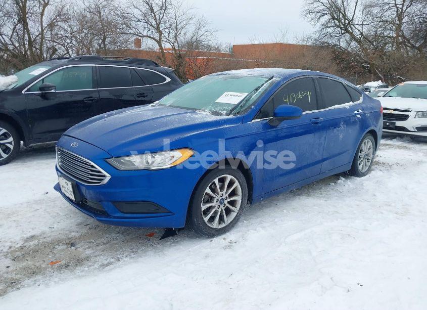 Photo 2 of 2017 Ford Fusion SE (VIN 3FA6P0H75HR287330)