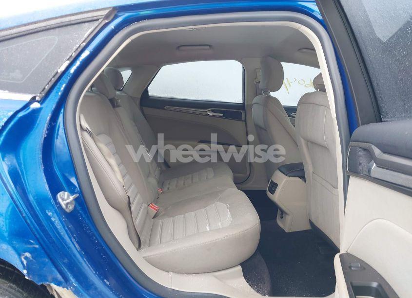 Photo 8 of 2017 Ford Fusion SE (VIN 3FA6P0H75HR287330)