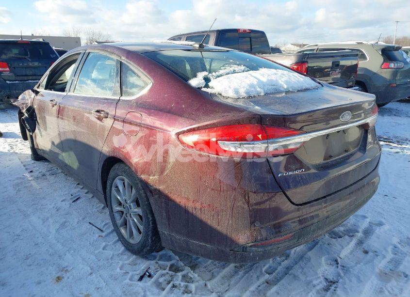 Photo 3 of 2017 Ford Fusion SE (VIN 3FA6P0H75HR290888)