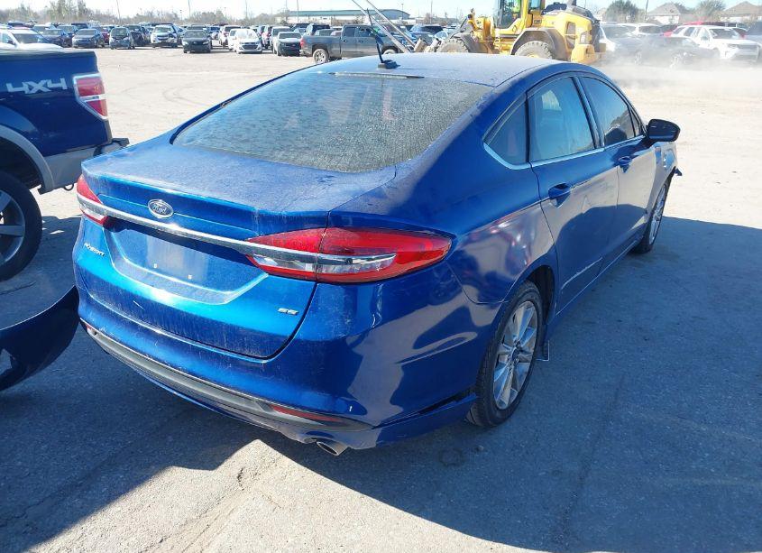 Photo 4 of 2017 Ford Fusion SE (VIN 3FA6P0H75HR318446)