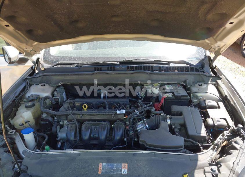 Photo 10 of 2017 Ford Fusion SE (VIN 3FA6P0H75HR358770)