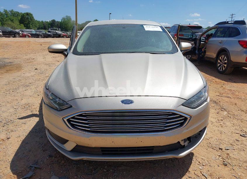 Photo 12 of 2017 Ford Fusion SE (VIN 3FA6P0H75HR358770)