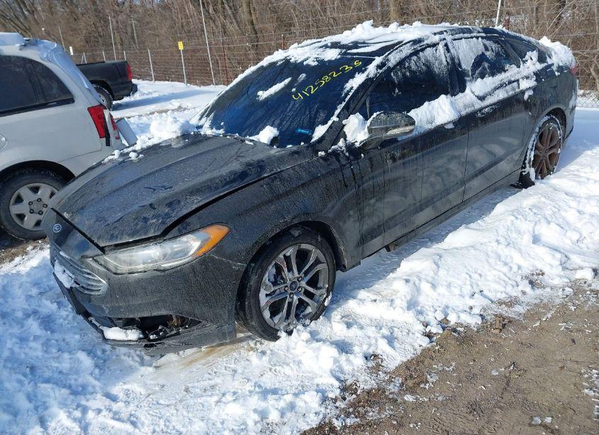Photo 2 of 2017 Ford Fusion SE (VIN 3FA6P0H75HR404680)