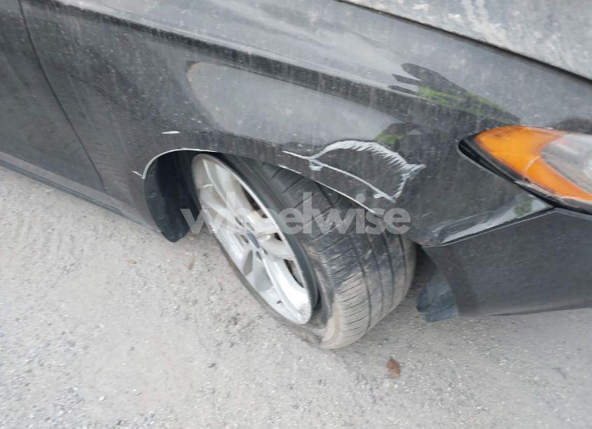 Photo 17 of 2018 Ford Fusion SE (VIN 3FA6P0H75JR175844)