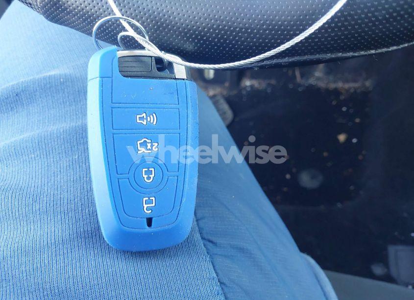 Photo 11 of 2018 Ford Fusion SE (VIN 3FA6P0H75JR189856)