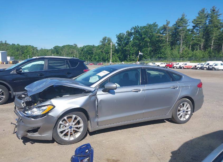 Photo 14 of 2020 Ford Fusion SE (VIN 3FA6P0H75LR154852)