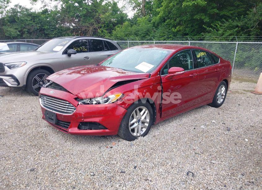 Photo 2 of 2013 Ford Fusion SE (VIN 3FA6P0H76DR107010)