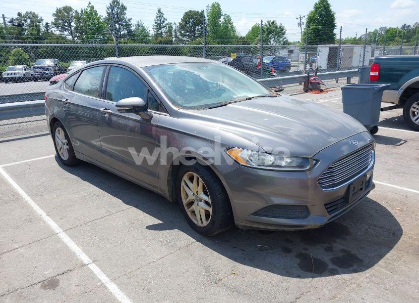 2013 Ford Fusion SE (VIN 3FA6P0H76DR118606) main photo