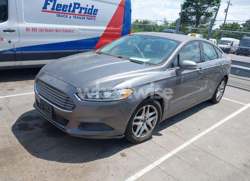 Photo 2 of 2013 Ford Fusion SE (VIN 3FA6P0H76DR118606)