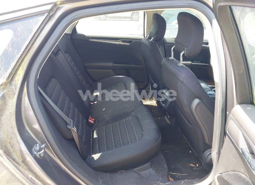 Photo 8 of 2013 Ford Fusion SE (VIN 3FA6P0H76DR118606)