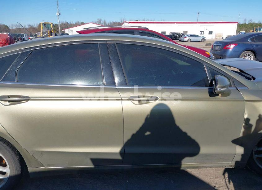 Photo 14 of 2013 Ford Fusion SE (VIN 3FA6P0H76DR146504)