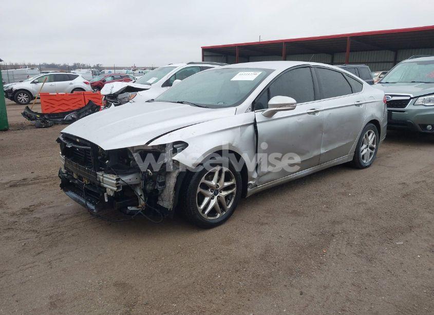 Photo 2 of 2013 Ford Fusion SE (VIN 3FA6P0H76DR262091)