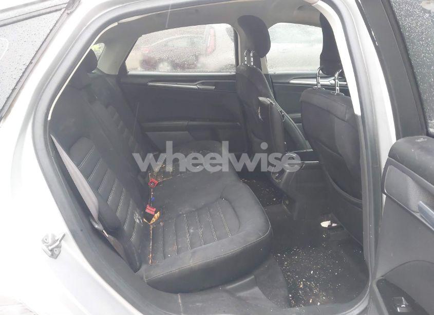 Photo 8 of 2013 Ford Fusion SE (VIN 3FA6P0H76DR262091)