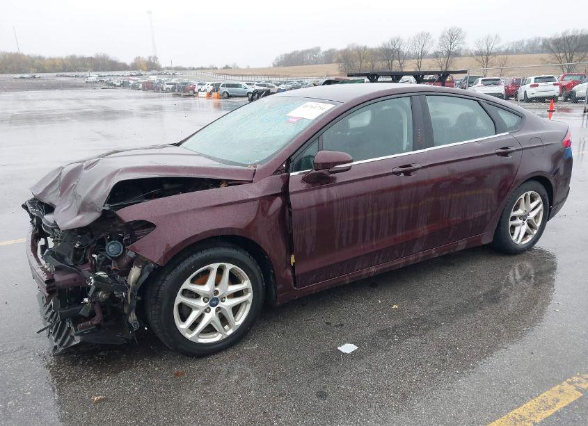 Photo 2 of 2013 Ford Fusion SE (VIN 3FA6P0H76DR304372)