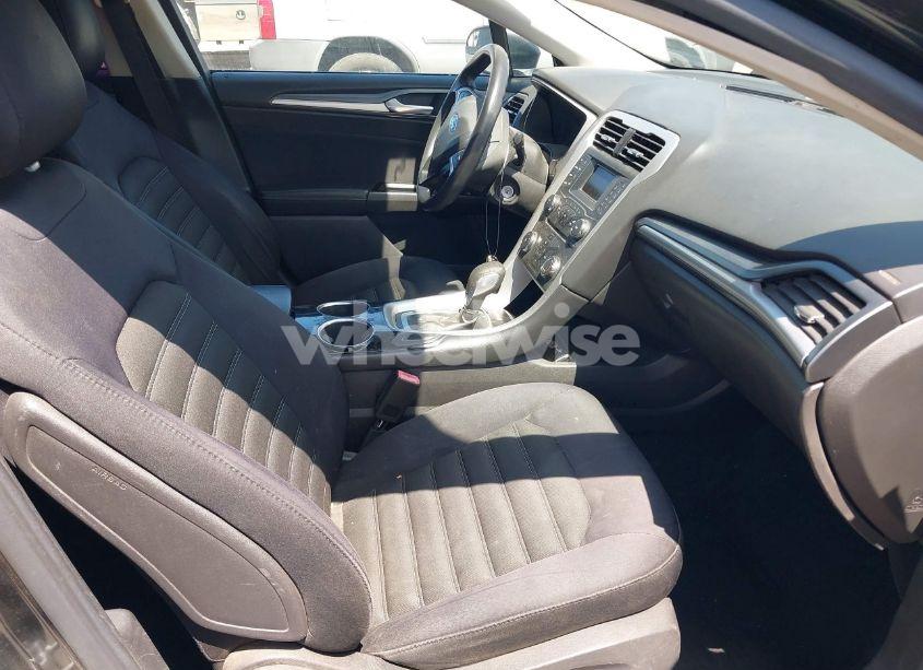 Photo 5 of 2013 Ford Fusion SE (VIN 3FA6P0H76DR312052)