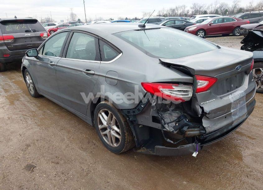 Photo 3 of 2013 Ford Fusion SE (VIN 3FA6P0H76DR326923)