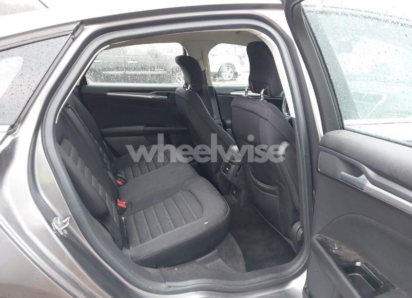 Photo 8 of 2013 Ford Fusion SE (VIN 3FA6P0H76DR326923)