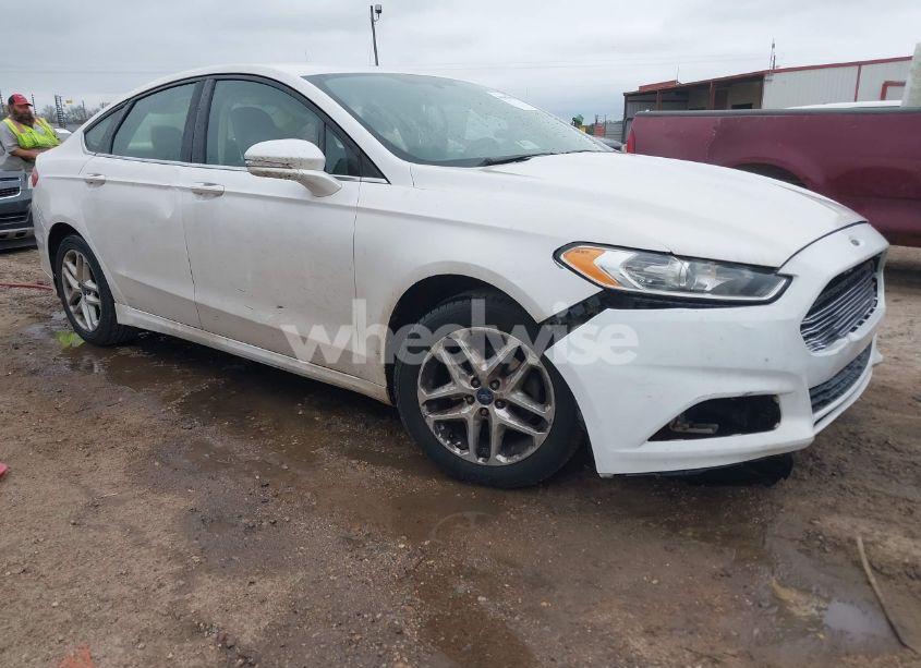 2013 Ford Fusion SE (VIN 3FA6P0H76DR387124) main photo