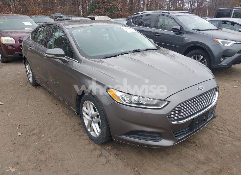 2014 Ford Fusion SE (VIN 3FA6P0H76ER123516) main photo