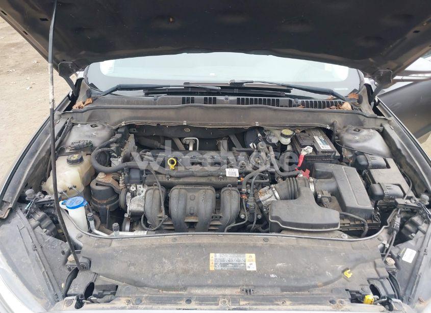 Photo 10 of 2014 Ford Fusion SE (VIN 3FA6P0H76ER123516)