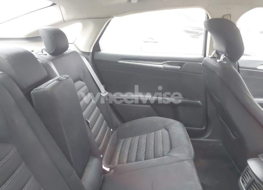 Photo 8 of 2014 Ford Fusion SE (VIN 3FA6P0H76ER123516)